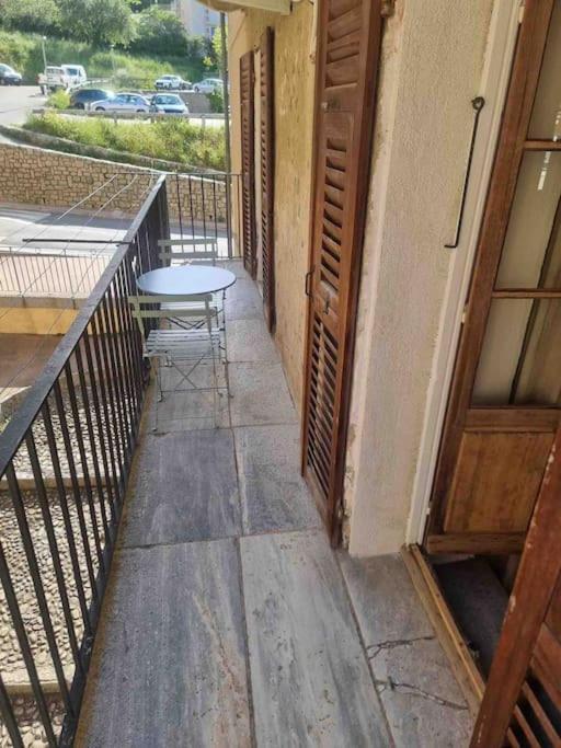 Appartement Au Coeur De La Ville Corte  Exterior foto